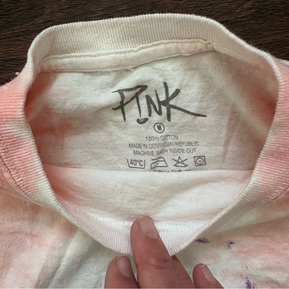 Pink Summer Carnival 2023 Tour Tie-Dye T-Shirt - Picture 3 of 6